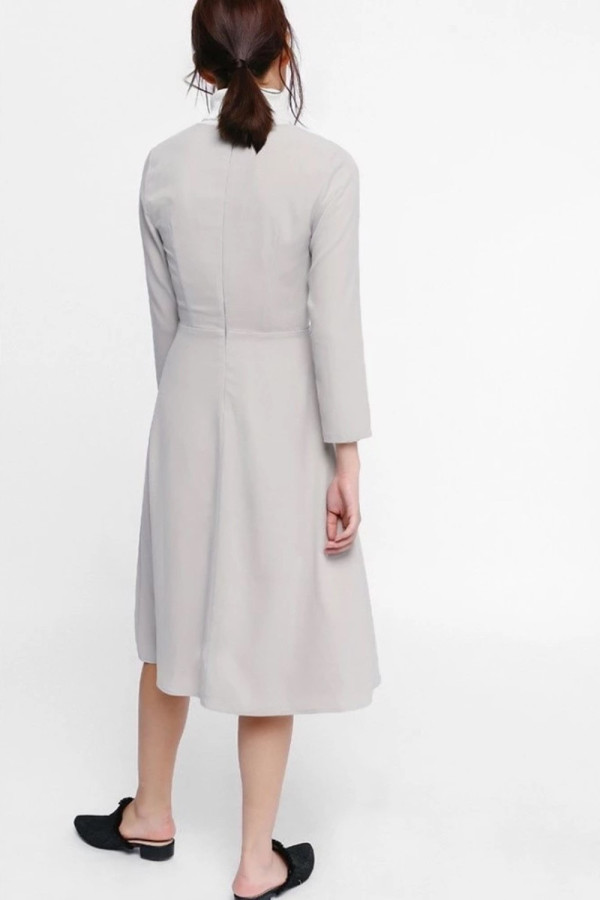 https://stylease-live.satuvisidigital.com/uploads/products/PrY8wqWQgZw0owRXFVLtUxx8BZk6Wtzd7m3j5s3d.jpg
