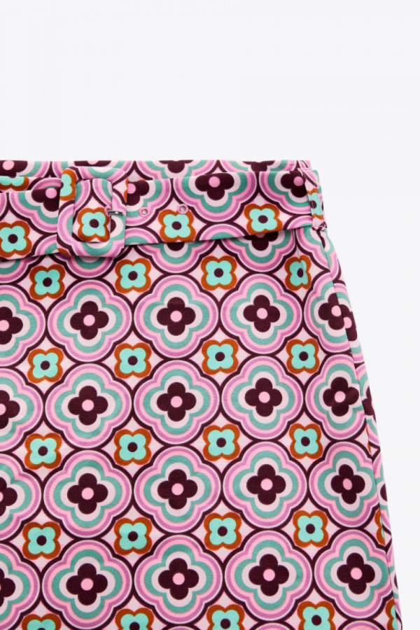 https://stylease-live.satuvisidigital.com/uploads/products/QltovN2Ofiu0J74CbDXwxYf2nSBruGNdBUqpP5cV.png