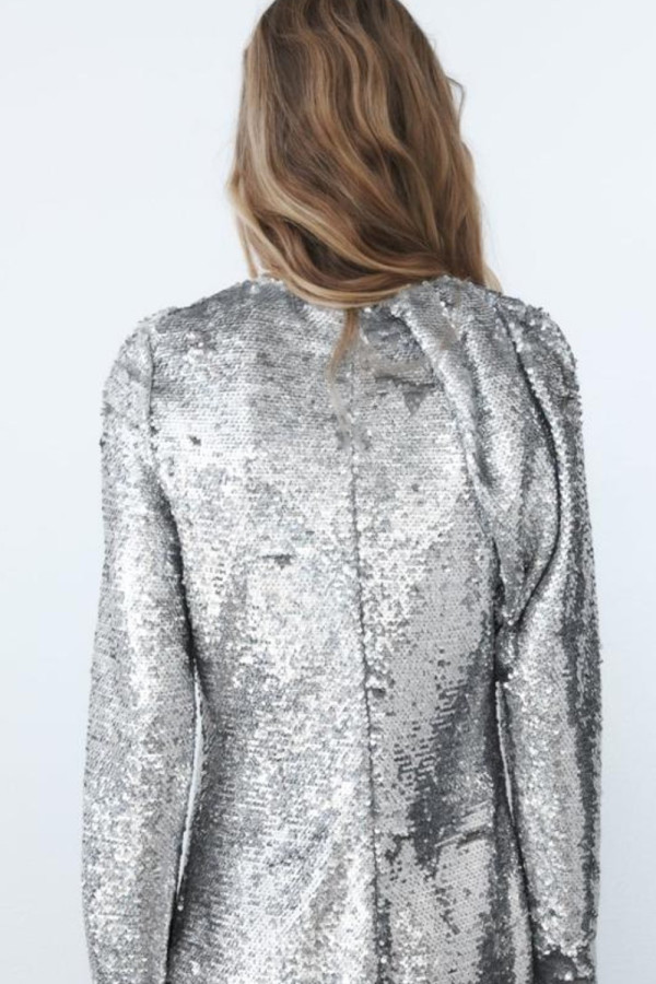 https://stylease-live.satuvisidigital.com/uploads/products/Rp4n2cRy3NgasifWtSsB0MSB1XDtr88KCOKqUXe7.jpg