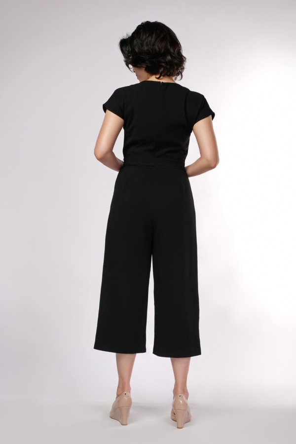 https://stylease-live.satuvisidigital.com/uploads/products/UegM0997CT0b5LqIZEsc945gLVMBLLGJXfi2OSA7.jpg