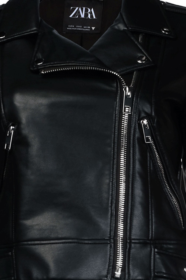 https://stylease-live.satuvisidigital.com/uploads/products/VMP7h1FSqsUUM8cn8RkrHHJ8HDm4kVl1bFeoG2mY.jpg