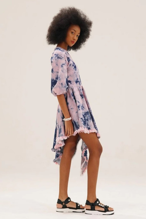 https://stylease-live.satuvisidigital.com/uploads/products/WkDuclADzPRAUwXcruVSqV55sWcjAnEGkPfOUvAA.jpg