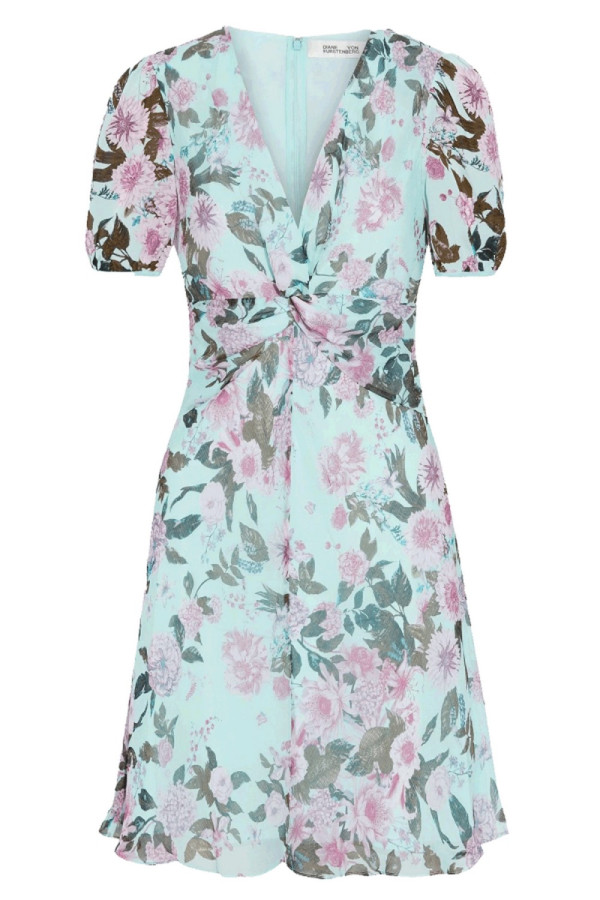 https://stylease-live.satuvisidigital.com/uploads/products/X7LpZ0SWmnToLFHoMVHf0j2VorzN8eyRUycVCUTE.jpg