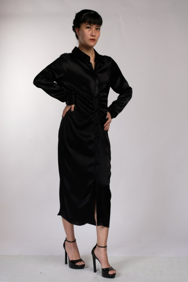 https://stylease-live.satuvisidigital.com/uploads/products/Y59YAWze5PpspiD4DHqAdOTWDc5zmwXhVVemvRrT.jpg