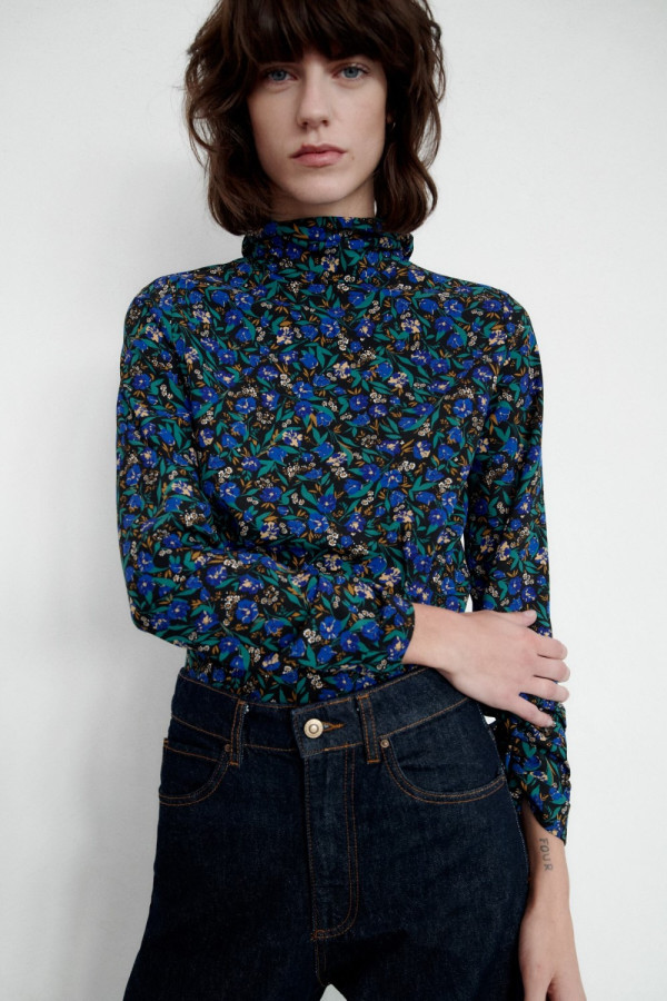 https://stylease-live.satuvisidigital.com/uploads/products/YPe6cVrpDQru6bcsP4xE4N8foi2Y5hoKiPaaFPov.jpg