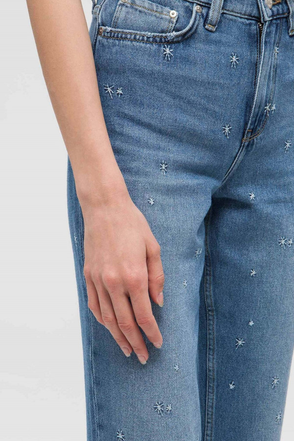 https://stylease-live.satuvisidigital.com/uploads/products/YfeKhpd7AxsSxhGFbkvTtm2UBJxt7eVkH4XMmCBl.jpg