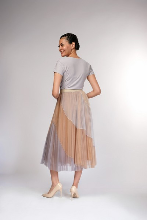 https://stylease-live.satuvisidigital.com/uploads/products/YqGP6Oxrw17gtQnuUmf7b1oNJBBfG3QMKYdcfwrk.jpg