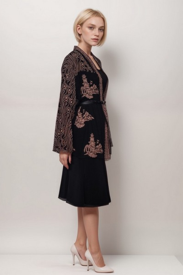https://stylease-live.satuvisidigital.com/uploads/products/Z05VWSUbu3IulVfU1OG4VEvRazVXXcJcMvHwLU8f.jpg
