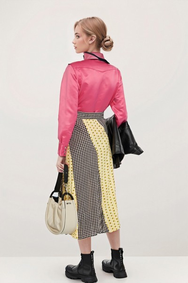 https://stylease-live.satuvisidigital.com/uploads/products/ZZafOKm39yc9EbpohKpDMH767ZdAxlt27a5DMIMz.jpg