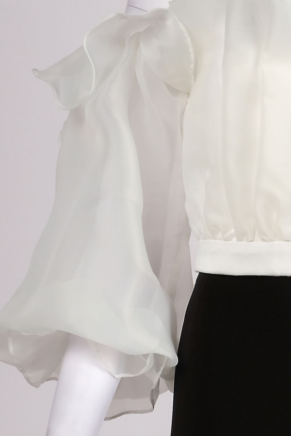 https://stylease-live.satuvisidigital.com/uploads/products/ZyzELyyYnyKjdAc6WBO4nGfzZcmeFGbzKoiL4Krj.jpg