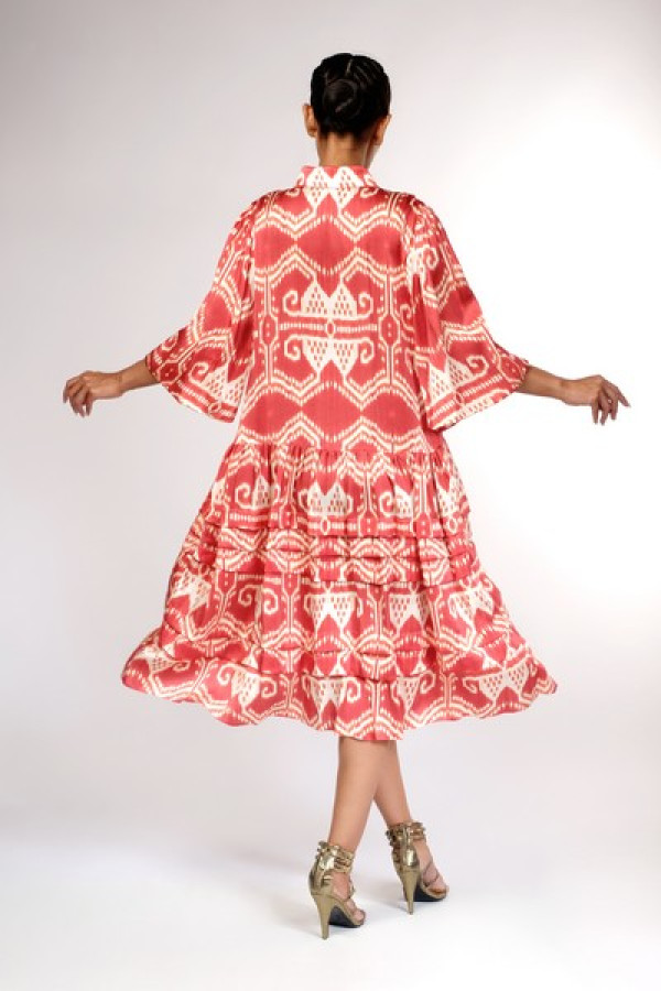 https://stylease-live.satuvisidigital.com/uploads/products/ai4NJMGIdCrfvnJODSrqomqqKjWjOaoKe06JVbzK.jpg