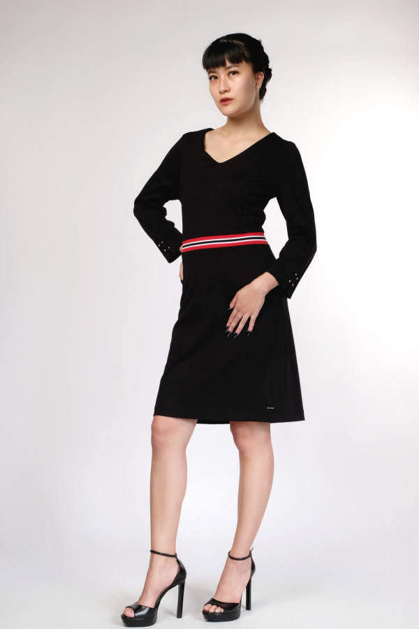 https://stylease-live.satuvisidigital.com/uploads/products/bSI0N4eaCUvj96wxhaeUr5gKibeSetiDed2B4ECD.jpg