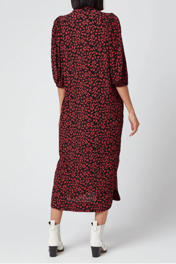 https://stylease-live.satuvisidigital.com/uploads/products/bdoLRDYFnJX1Y52eHkFD9joAQeVzbWfFqefggOY9.jpg