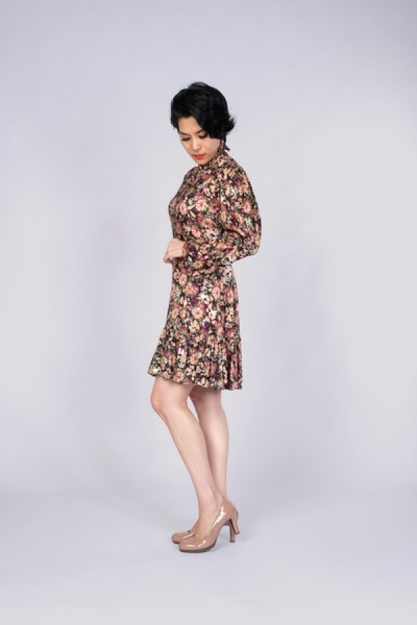 https://stylease-live.satuvisidigital.com/uploads/products/cHHSB0DXnkbxE3G4CRSxlkrn5uGnjojMWsWZUWaU.jpg