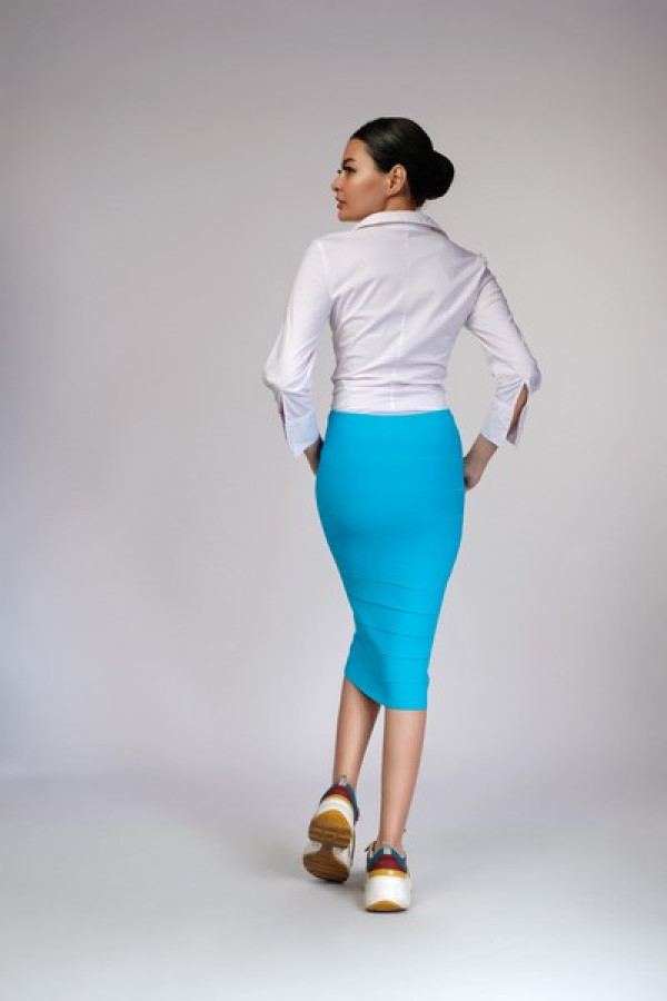 https://stylease-live.satuvisidigital.com/uploads/products/daNCAITgGIdWViJj9rZUz7QDZXSOTKCaAsEXtnny.jpg