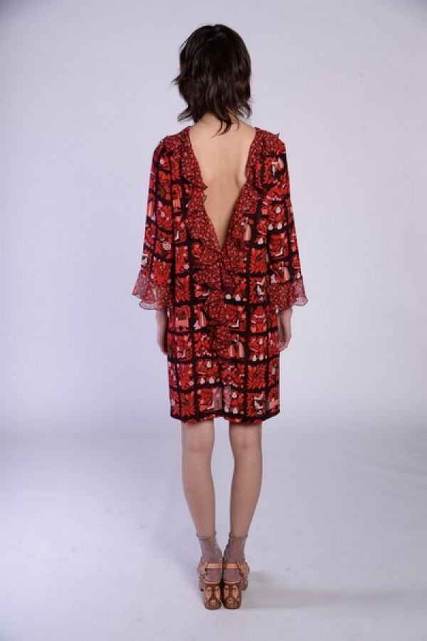 https://stylease-live.satuvisidigital.com/uploads/products/dryjJ7BF3x3WxqPnNBsnvtjgqX1T2ZlnVPYaho0M.jpg
