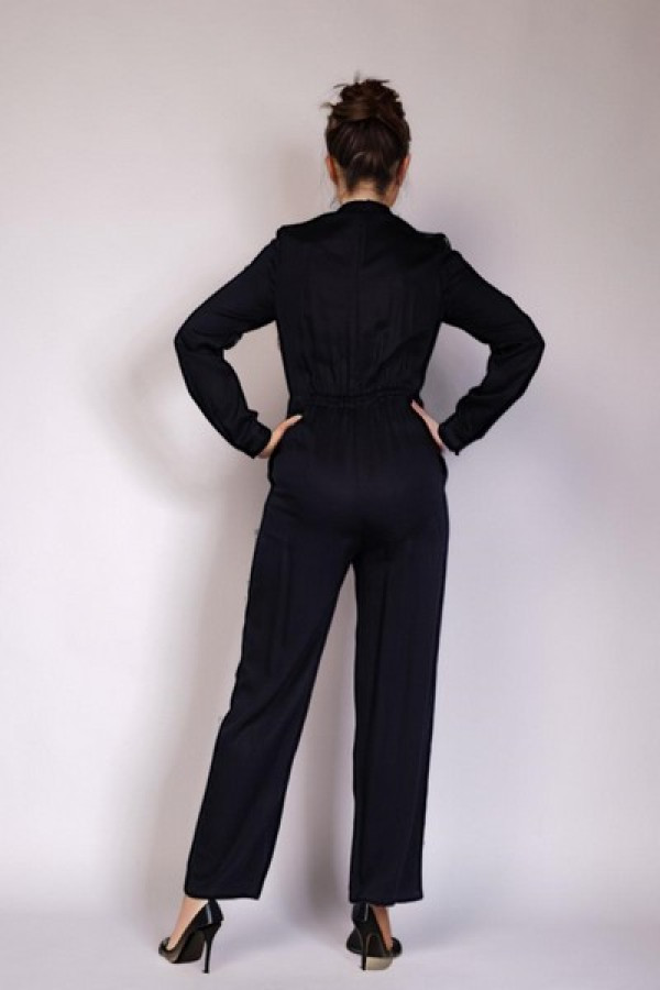 https://stylease-live.satuvisidigital.com/uploads/products/dzQ0qaYuuel8kx5ADs2VQRhV91bstZI0cFoI76TO.jpg