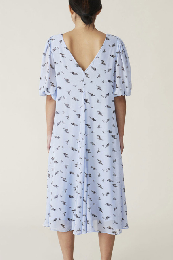 https://stylease-live.satuvisidigital.com/uploads/products/fDT7z5yvTjCEj8IJ3rR7R5jvhXG9h1YN4TUe3gJb.jpg
