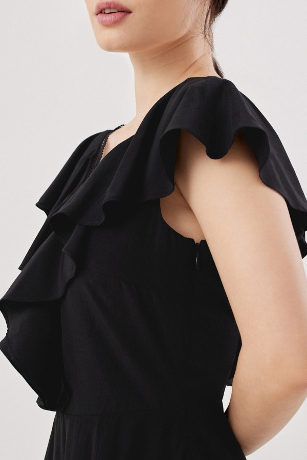 https://stylease-live.satuvisidigital.com/uploads/products/gW6Og7zzfVN2WS3TAl3B7lvMnKySHbGGLPdlVBvQ.jpg