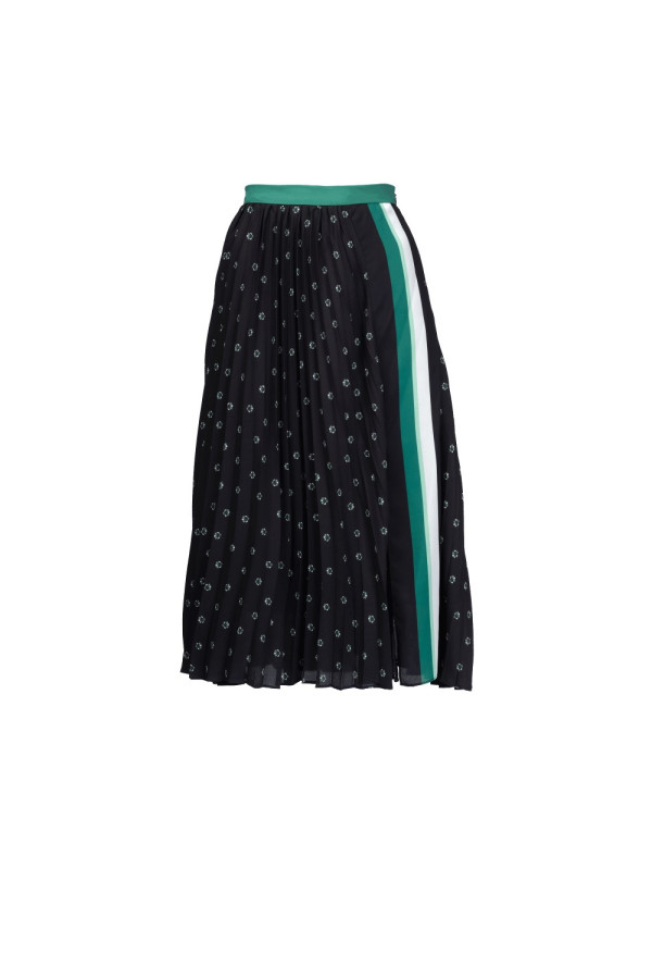 https://stylease-live.satuvisidigital.com/uploads/products/i2miE8nzqQ8cqP0CG8khiHzhtE6zebMZUJo9rNuw.jpg