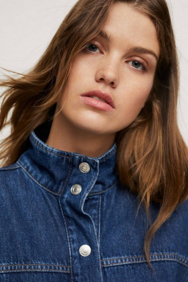 https://stylease-live.satuvisidigital.com/uploads/products/i9kOAmWkx39y5lYRvrXSaxZ7Pqj9Sl7IaN1QfCO0.jpg