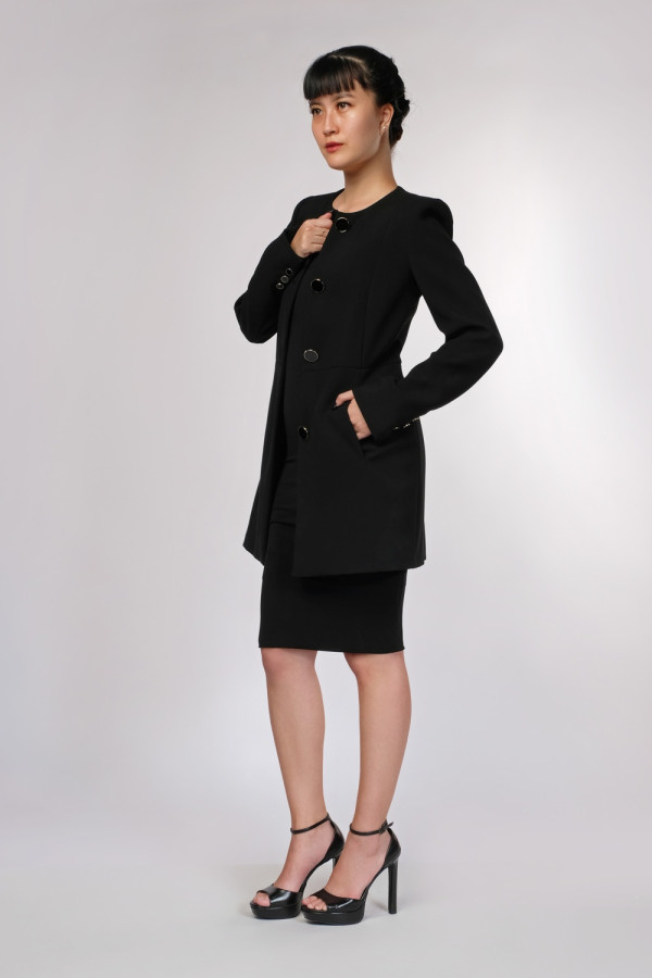 https://stylease-live.satuvisidigital.com/uploads/products/ixlHF6F9pinKilbED5uTz8MJQ03Jgaex9AthfvIS.jpg