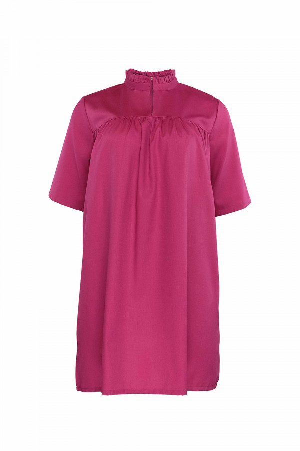 https://stylease-live.satuvisidigital.com/uploads/products/l029eRwuymlD7QJu1cnC85s9kNefrSeXufwiucHN.jpg
