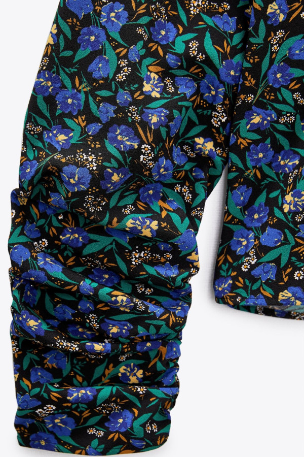 https://stylease-live.satuvisidigital.com/uploads/products/lWrk3JJBwkncOXWWGvHCiLz4qBDF4ZPuyhkCf1Nh.jpg