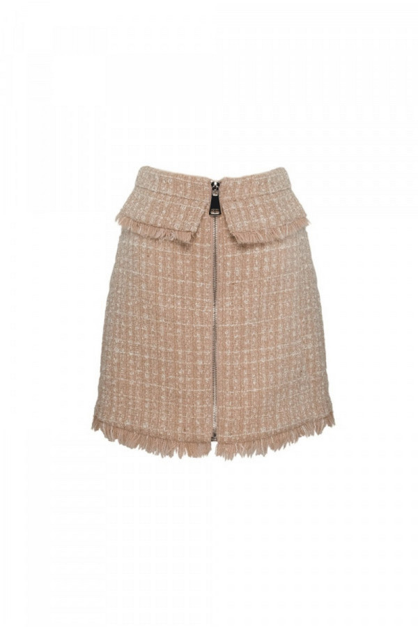 https://stylease-live.satuvisidigital.com/uploads/products/mT82E6OmiAu7kHjue9l42pSDTHiXbuVvitgGPr3D.jpg