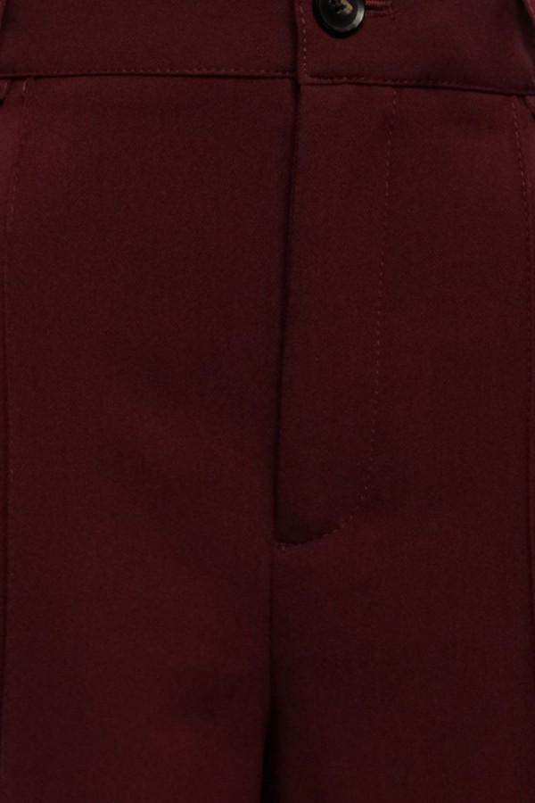 https://stylease-live.satuvisidigital.com/uploads/products/mZ9OJOsJJOQU5IM97pIDZx4cROiKyt2bYetoRRwU.jpg