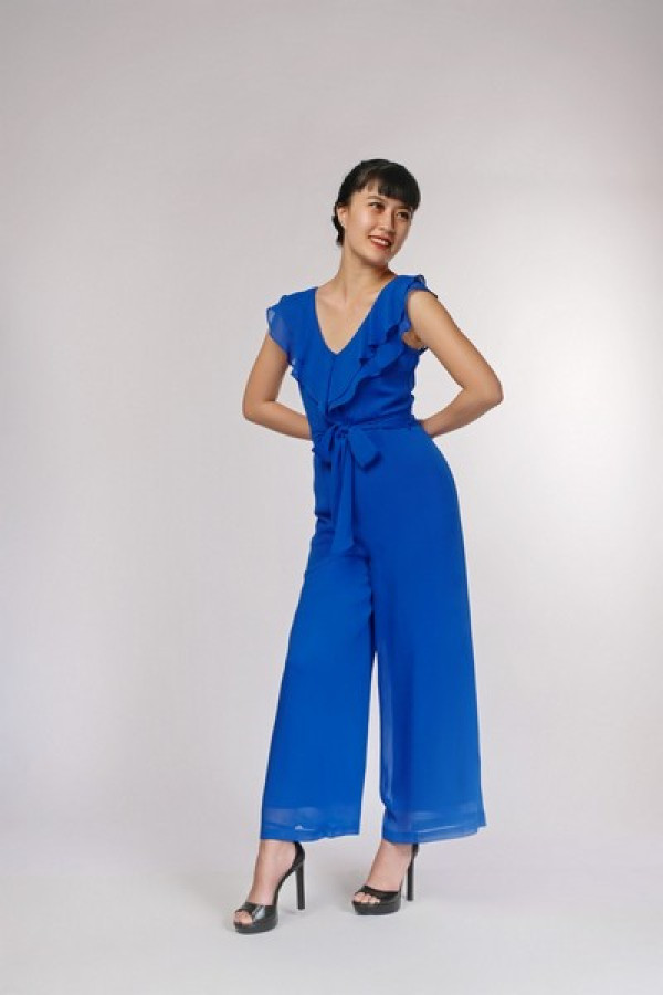https://stylease-live.satuvisidigital.com/uploads/products/nqSWMMsrCRqbUHm9nTZlEEV49D5qePbUWzJXNMLk.jpg