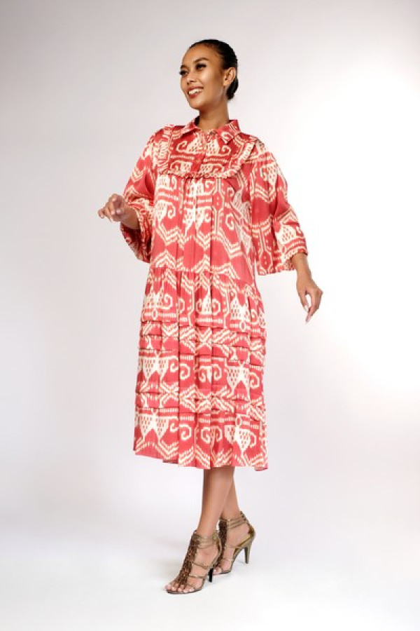 https://stylease-live.satuvisidigital.com/uploads/products/opA7SxJL5KwqDK64x41kkhAnqje1ETepTUSxTY5D.jpg