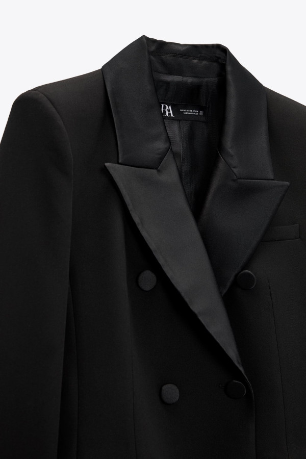 https://stylease-live.satuvisidigital.com/uploads/products/ozxBMFOsUQWYmKE3vlgbR2tQTugF0cmN3KNwY5Yk.jpg