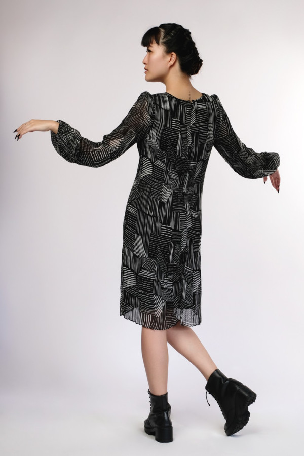 https://stylease-live.satuvisidigital.com/uploads/products/pC129wG6gDe9Eum5e2YiNJ7A3Lny08DXChQg81xW.jpg