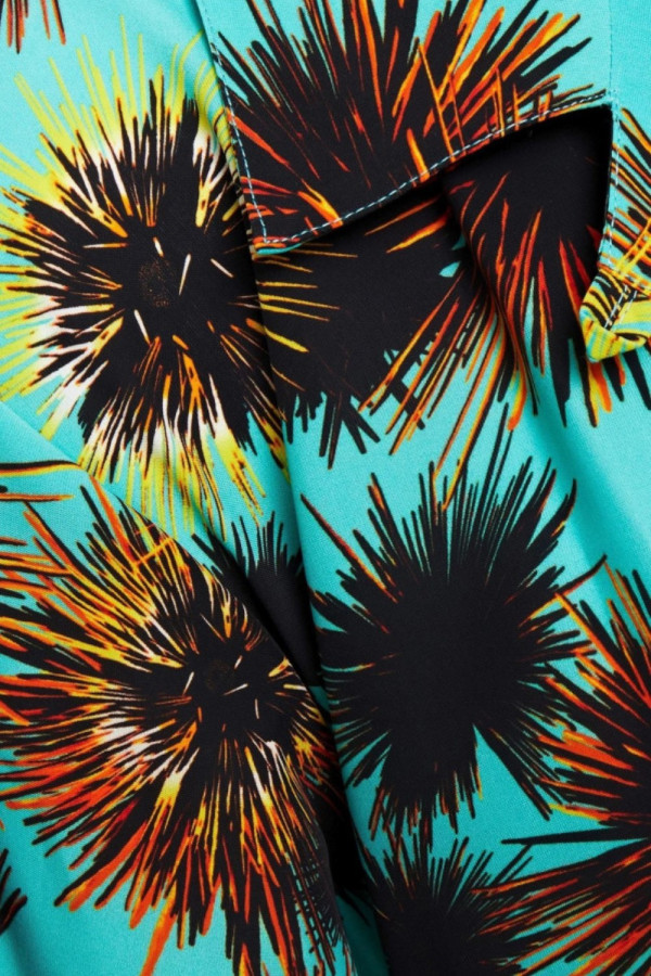 https://stylease-live.satuvisidigital.com/uploads/products/pn0sTJciD6HWoSWvq38snDra029qjLlRg870PbL6.jpg