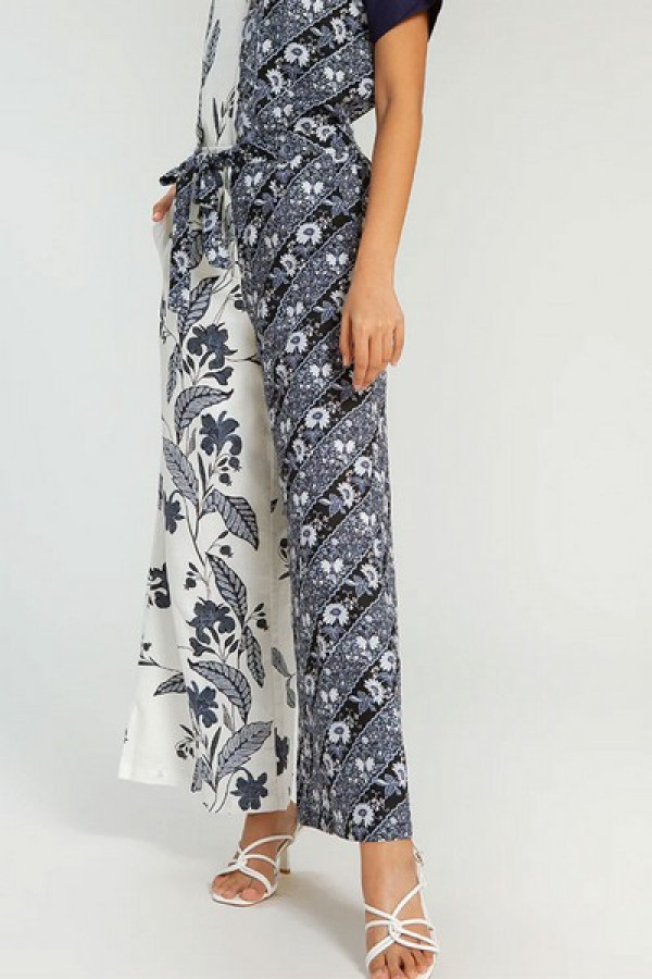 https://stylease-live.satuvisidigital.com/uploads/products/qDMhn3G8iEmOJ1ThQ0EQL8Xt1QklWSr1ufstyDD2.jpg