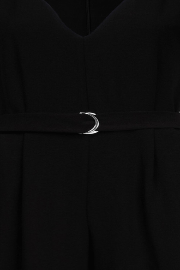 https://stylease-live.satuvisidigital.com/uploads/products/quSD21qq2TUxqb6IiCE2CAPDryDZt2lnaRCcVuoi.jpg
