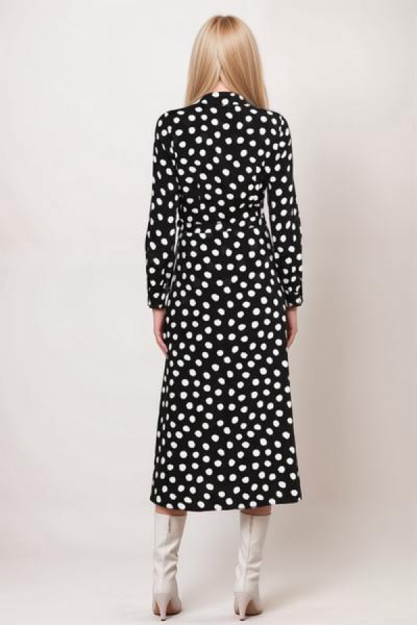 https://stylease-live.satuvisidigital.com/uploads/products/reRCAtkQAlSPooneBPpD3Ipn5rFyjZgwUTttCjeB.jpg