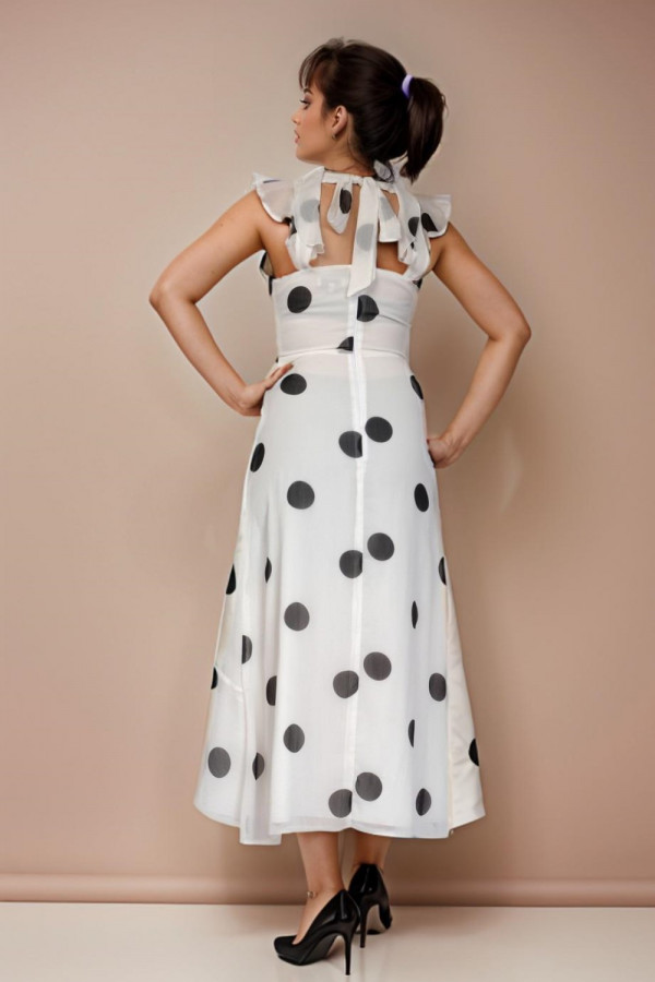 https://stylease-live.satuvisidigital.com/uploads/products/sWyYrTWWtofNg6unidY541LKIFAaaIybYVFiUgUc.jpg