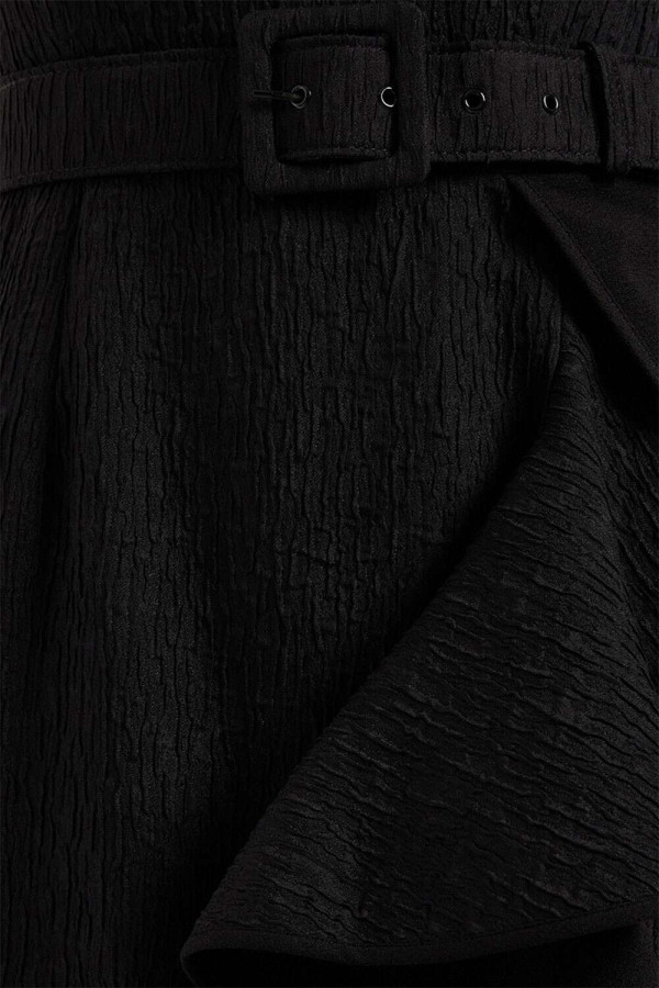 https://stylease-live.satuvisidigital.com/uploads/products/sle1cLO8yrVlmHlWROQVastYmVRZDnQ5I42UGXeL.jpg