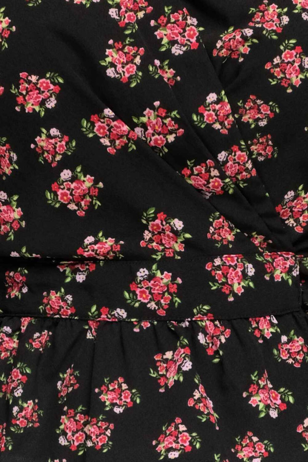 https://stylease-live.satuvisidigital.com/uploads/products/squWgLPjfWAyxBJVR6O06KnFiCHzUGF3AEKrpHWN.jpg