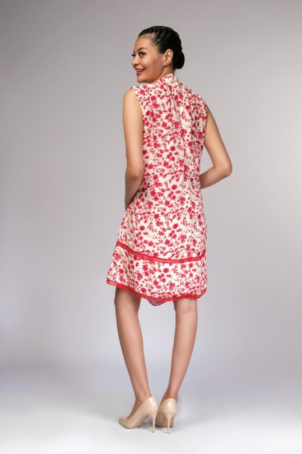https://stylease-live.satuvisidigital.com/uploads/products/tnlHyz9FTNi0UVEMszP1QEkTwOe1xufQqshuxeSG.jpg