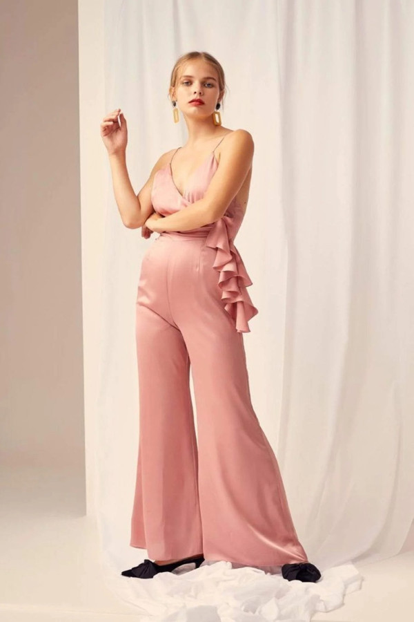 https://stylease-live.satuvisidigital.com/uploads/products/toaFczdhZpf0Ip5lY1SWTGFQeLHTfLJr1I3ZZkR4.jpg