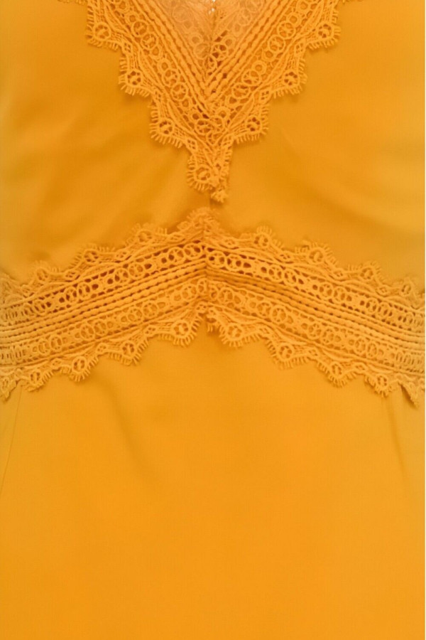 https://stylease-live.satuvisidigital.com/uploads/products/uPtmCITKKoLEl4Gab8Ljwk5RRmZagayUdcERPDyM.jpg