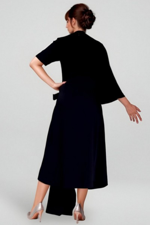 https://stylease-live.satuvisidigital.com/uploads/products/uwTU4jZnsv4xg4Oq5Dl7v5hv1cpp63pxpVFnOna6.jpg