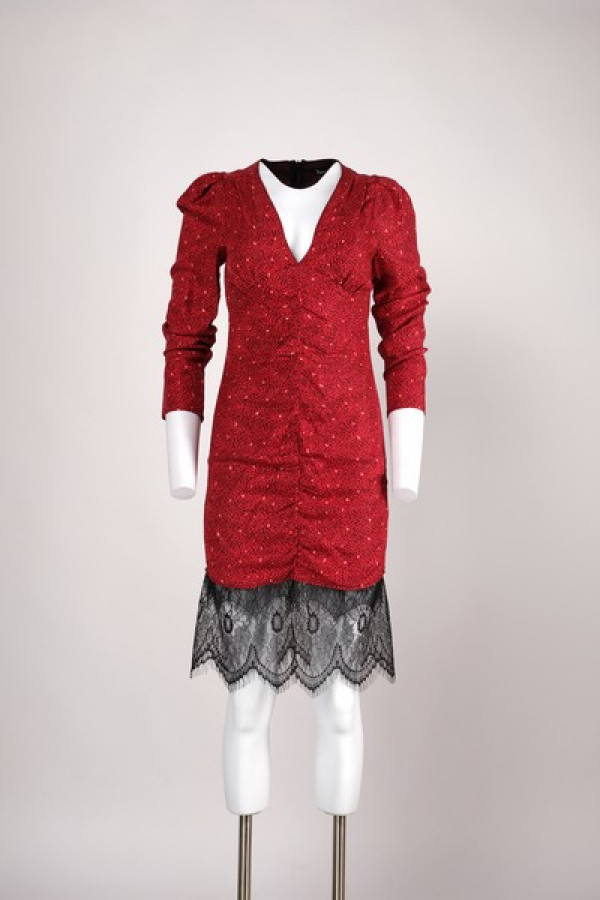 https://stylease-live.satuvisidigital.com/uploads/products/w37fU3Xthhckzepm8aSUDTPt5ajpt5QtInZdQ4xN.jpg