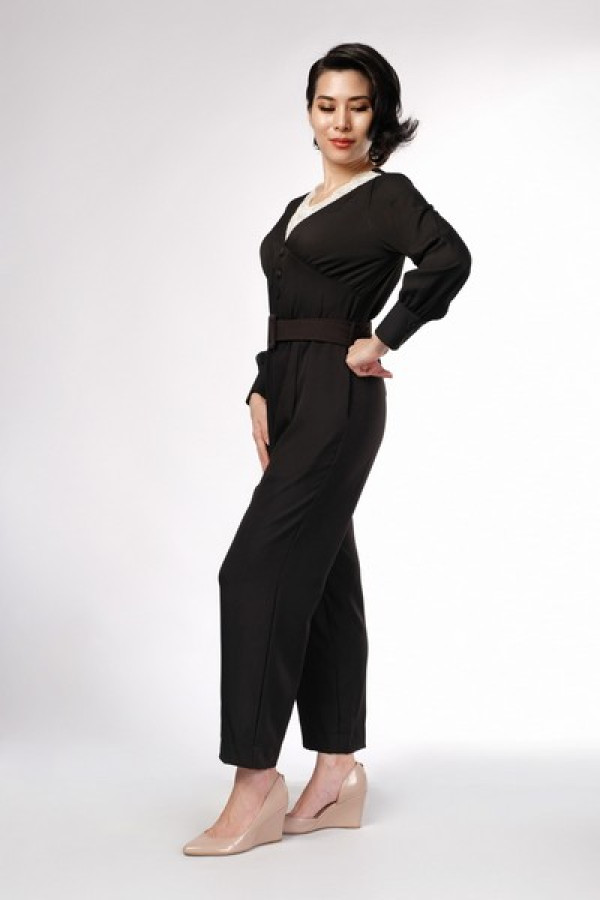 https://stylease-live.satuvisidigital.com/uploads/products/wHs54dwjno1vh5KPR3izxQB81tOLEWkSDu6Wl6Tq.jpg
