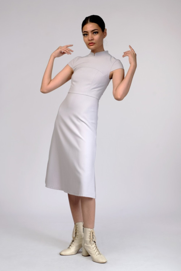 https://stylease-live.satuvisidigital.com/uploads/products/wiwFfAhNPU3Bcrtgh42ULENFR4XpAnH5yUOMiKkf.jpg