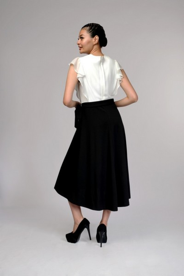 https://stylease-live.satuvisidigital.com/uploads/products/x4nHGVrKR5SQ44g3Zjx3sWwPoLJLCO1oRlRHqBBn.jpg