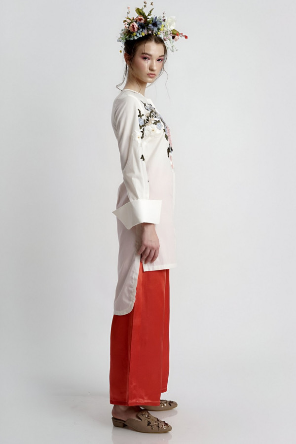 https://stylease-live.satuvisidigital.com/uploads/products/xB89SFs5Gqhlz4RzUZj56i6ct13mZfhs1jQgn3NT.jpg